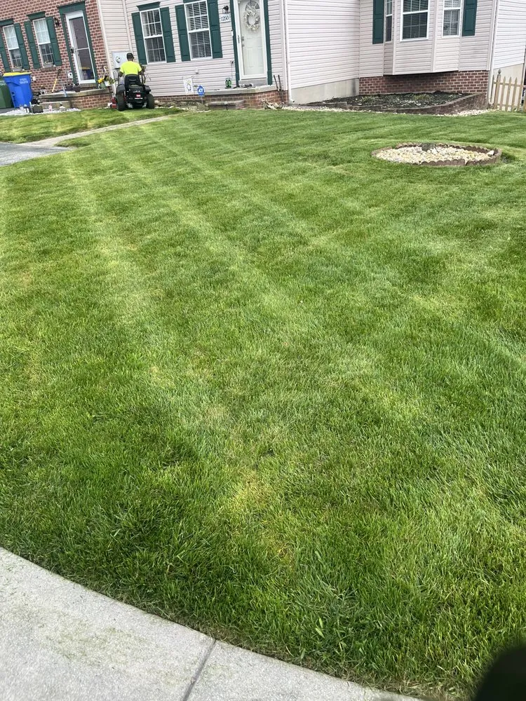 Top-rated lawn mowing service in Lancaster, PA - Lyons & Martin Landscaping