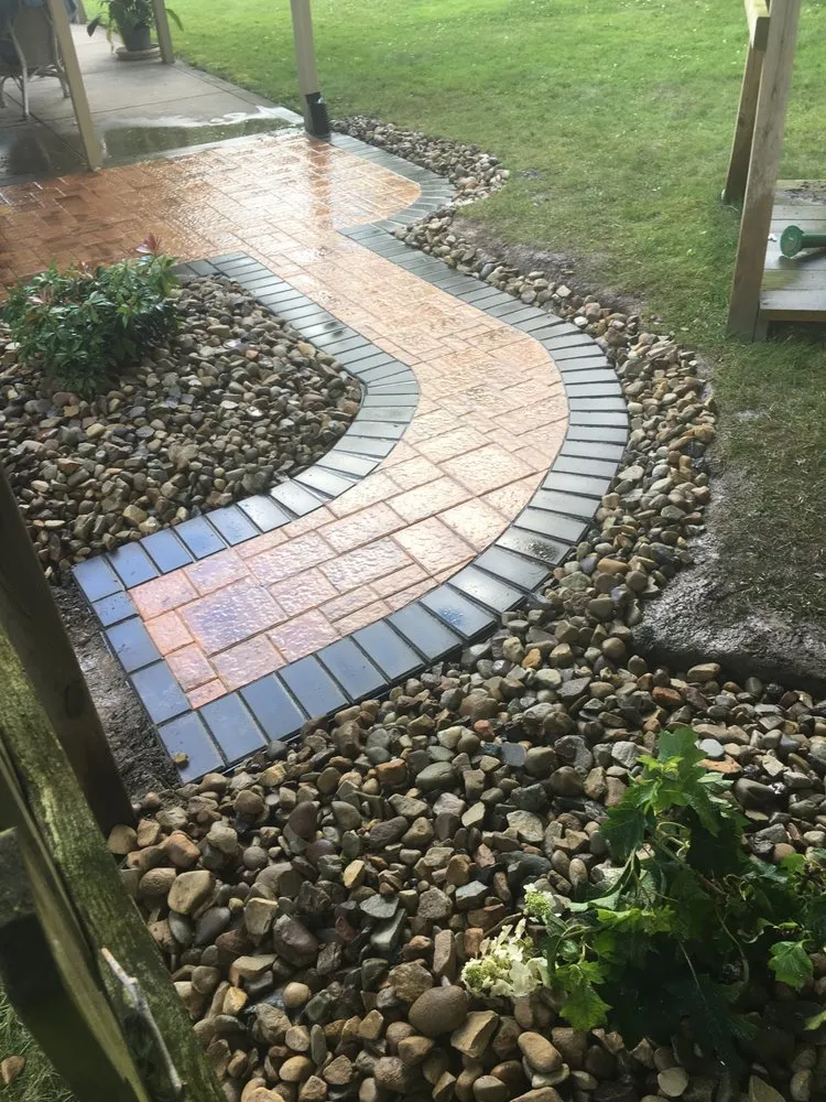 Top-rated outdoor landscaping for homes in Irwin, PA by Lyons Landscapes