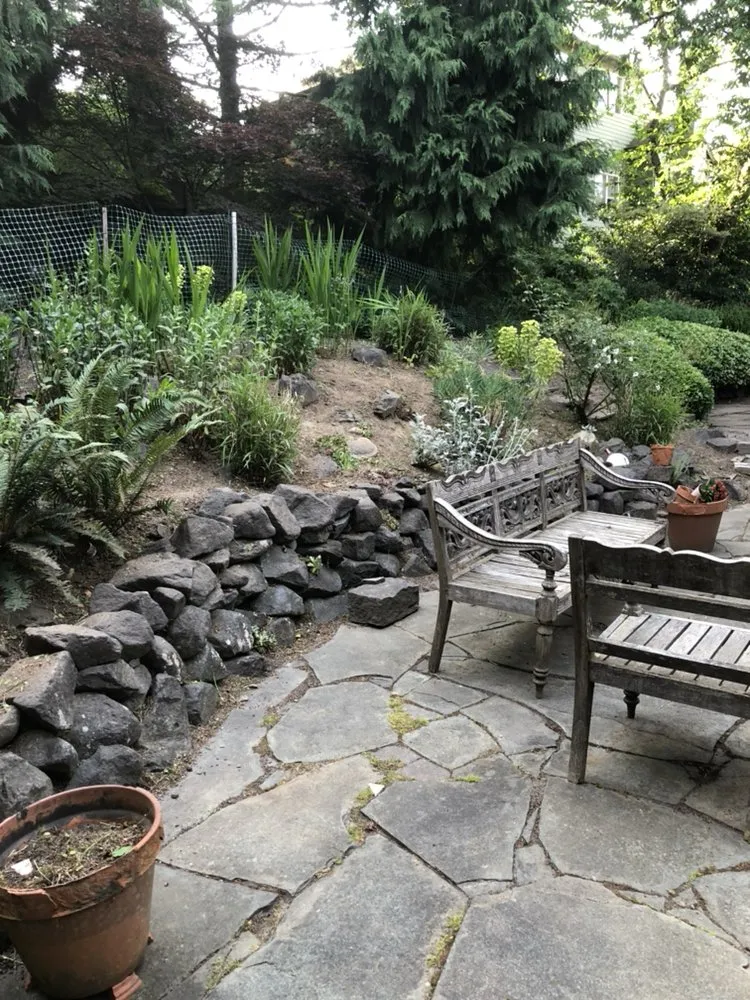 Professional lawn care service experts serving Stevenson, WA - Lyons Lawn Care