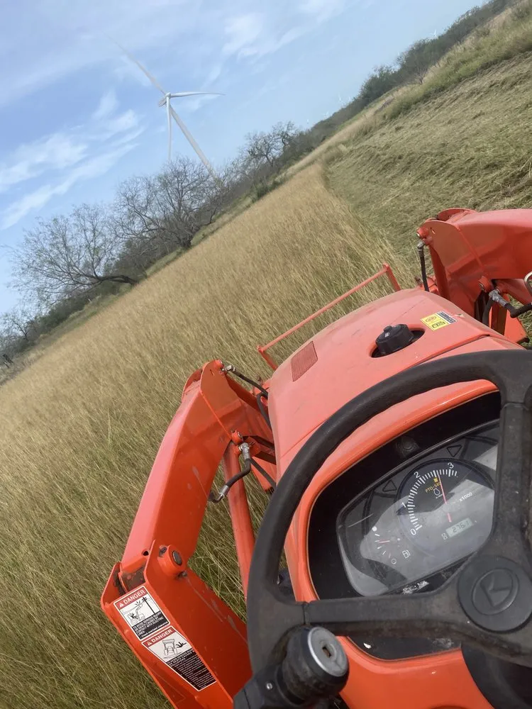 Trusted residential landscaping in Rio Hondo, TX - M & A Lawn Care And Welding