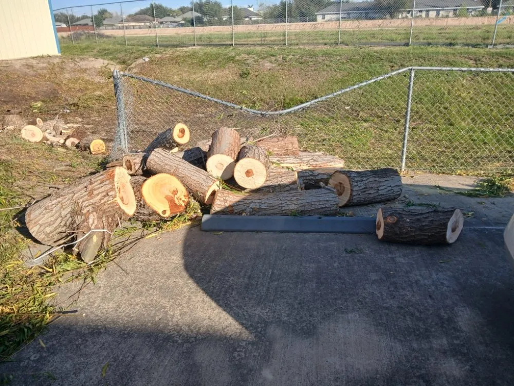 Professional garden landscaping in Rio Hondo, TX - M & A Lawn Care And Welding