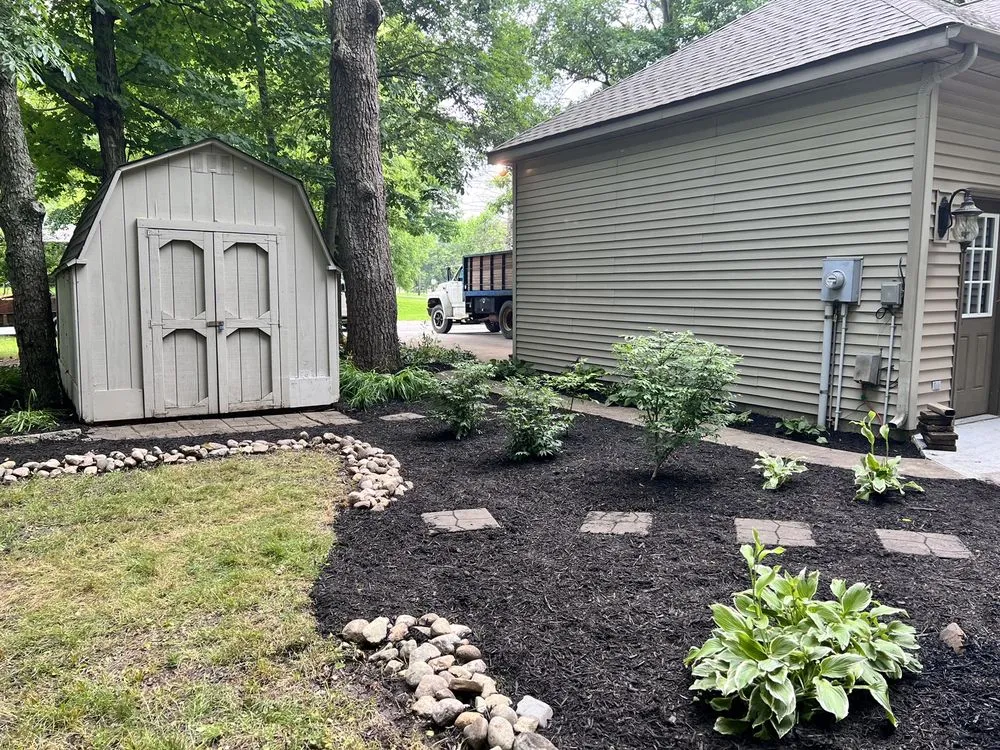 Expert garden landscaping experts serving Pendleton, IN - M & C Lawn Care