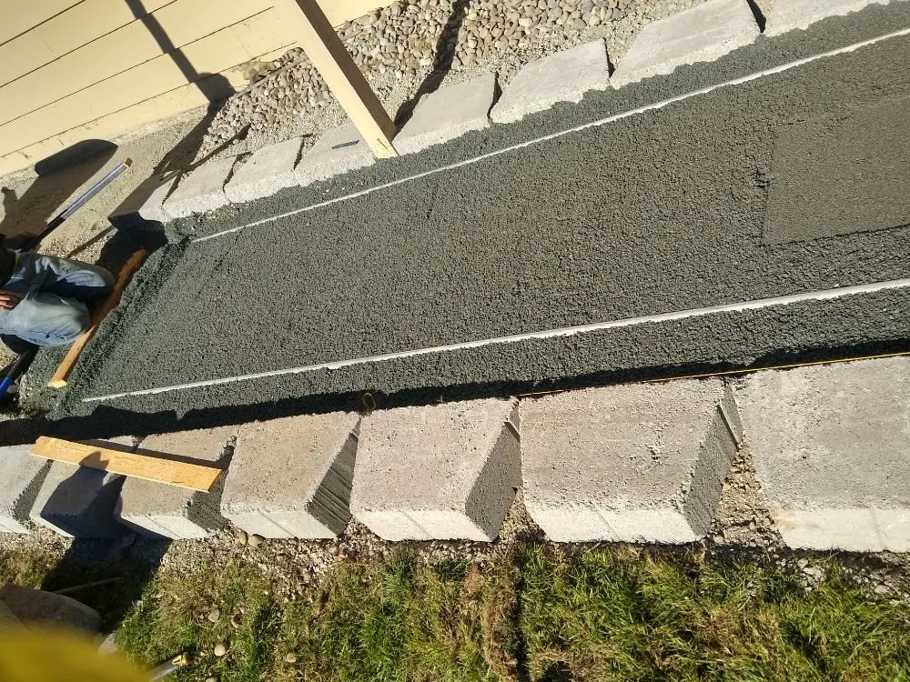 Affordable residential landscaping experts serving Kent, WA - M & J Landscaping