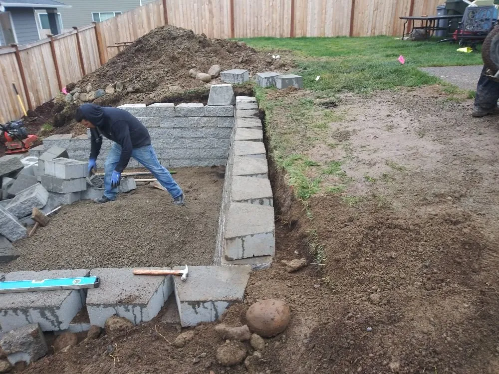 Local landscaping services experts serving Kent, WA - M & J Landscaping