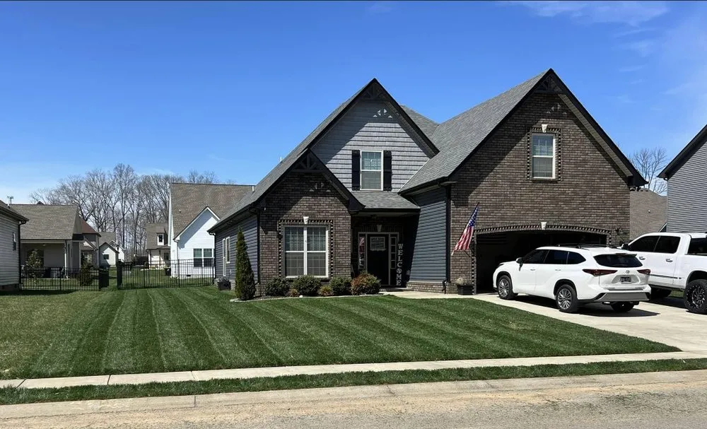 Top-rated garden landscaping for residential properties in Palm Bay, FL by M & J Lawn Care Service