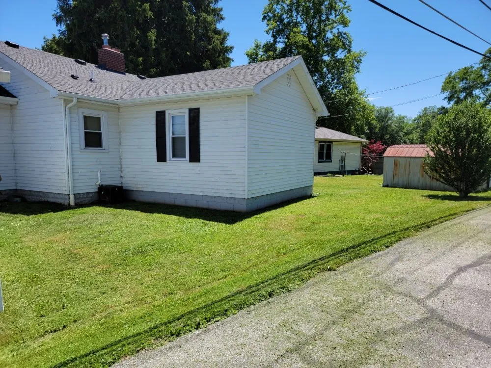 Reliable garden landscaping in Camby, IN by M & L Lawncare