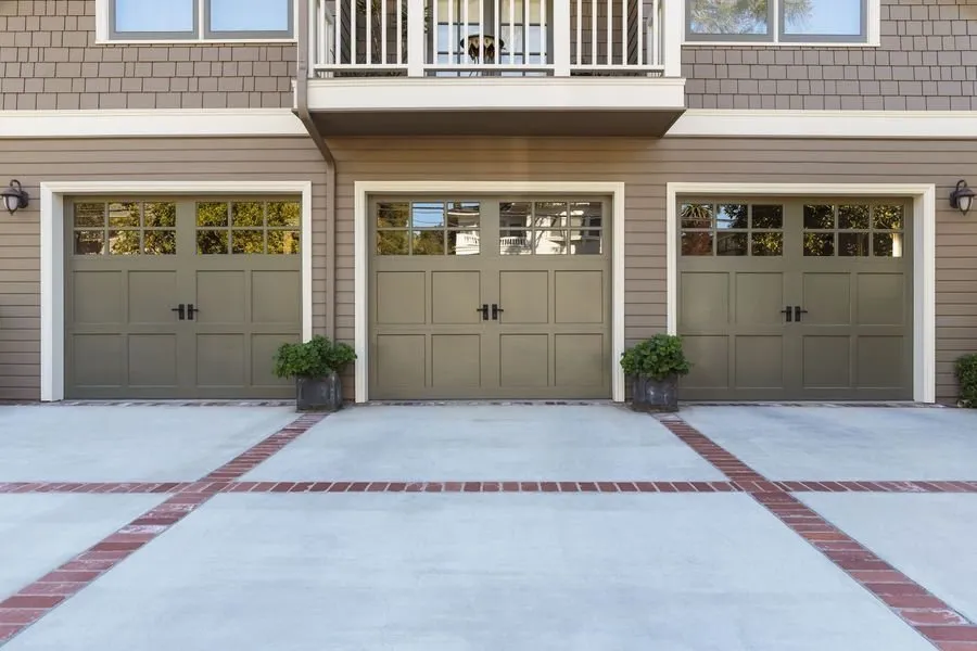 Professional yard cleanup service experts serving Connoquenessing, PA - M & M Concrete Designs