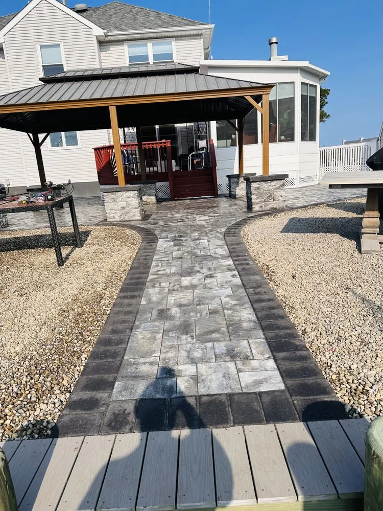 Reliable lawn mowing service in North Plainfield, NJ - M & M Construction & Landscaping