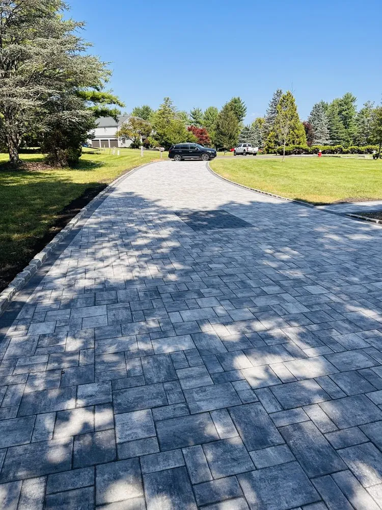 Custom garden landscaping experts serving North Plainfield, NJ - M & M Construction & Landscaping