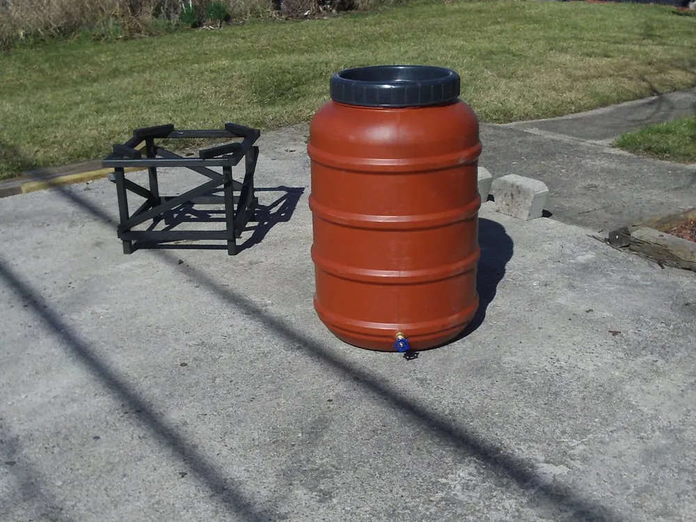 Reliable yard cleanup service for residential properties across Detroit, MI - M & M Environmental Landscaping