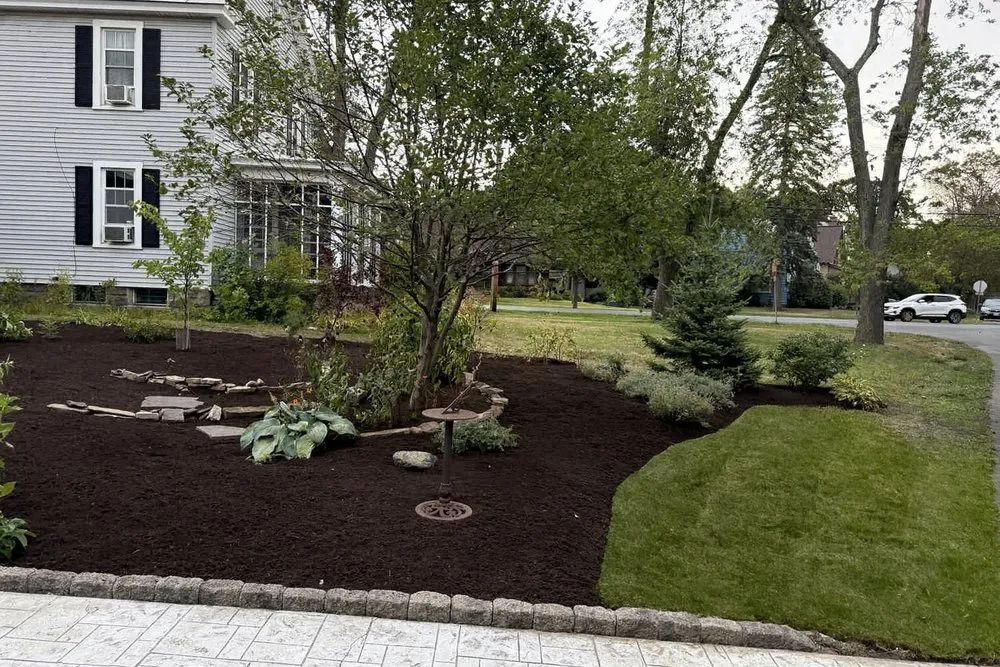 Professional residential landscaping in Schenectady, NY by M & M Landscaping & Maintenance