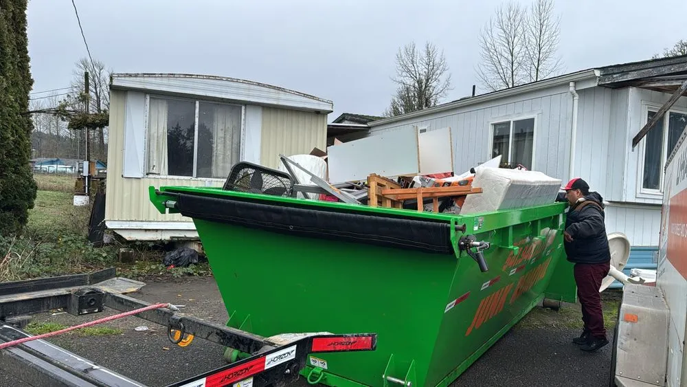 Top-rated landscaping services experts serving Salem, OR - M & M Landscaping