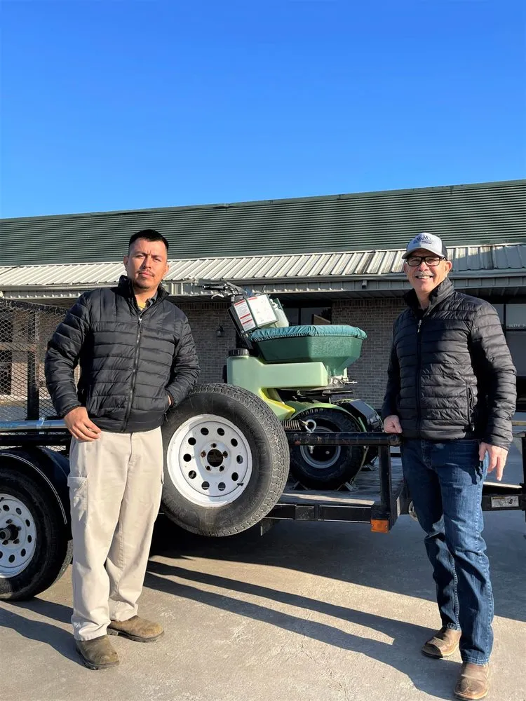 Affordable outdoor landscaping experts serving Lake Charles, LA - M & M Lawn & Irrigation