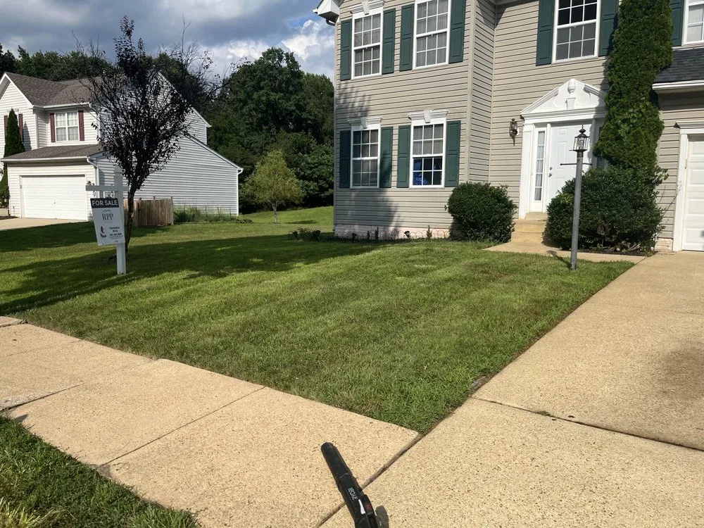 Reliable residential landscaping for residential properties in Clinton, MD by M & M Lawn Mowing
