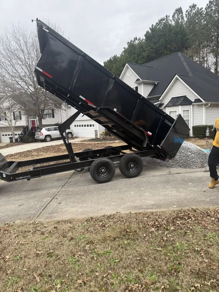 Reliable yard cleanup service in Riverdale, GA by M & M Lawn Service
