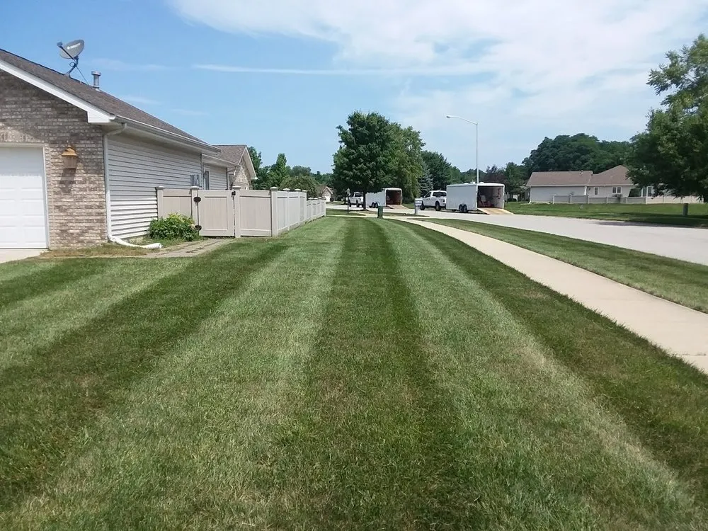 Trusted lawn mowing service with custom design in Portage, IN by M & M Maintenance