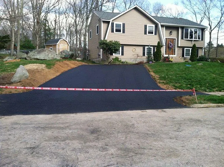 Expert yard cleanup service experts serving Coventry, RI - M & M Paving and Landscaping