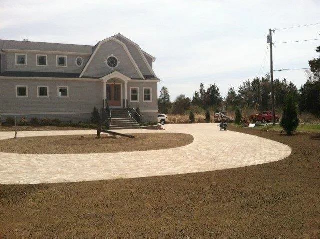 Affordable garden landscaping in Coventry, RI - M & M Paving and Landscaping