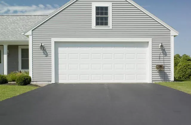 Reliable residential landscaping experts serving Chenoa, IL - M & M Sealcoating