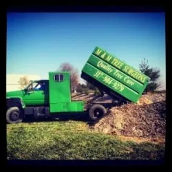 Top-rated lawn care service in Indianapolis, IN - M & M Tree Surgeons