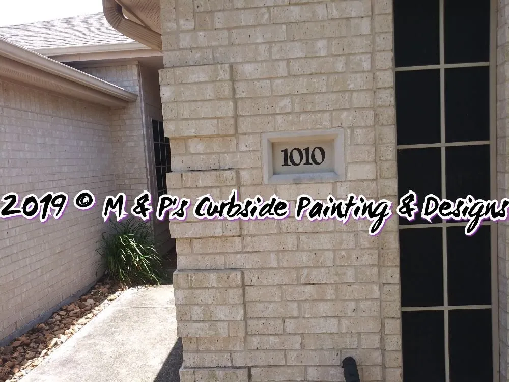 Affordable garden landscaping in Corpus Christi, TX - M & P's Curbside Painting & Designs