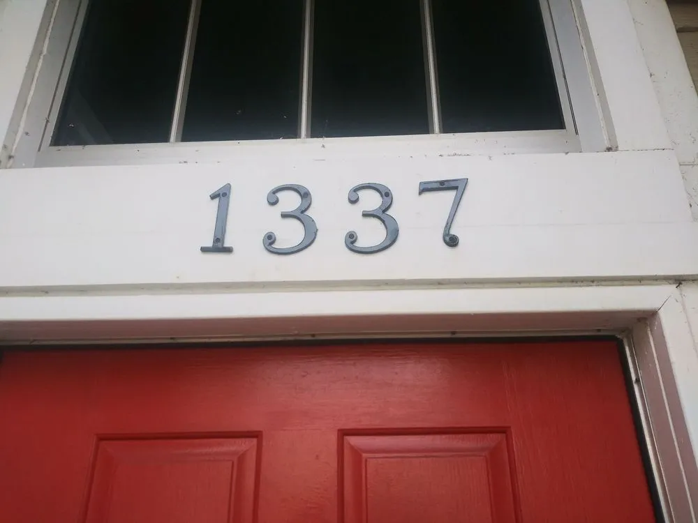 Affordable landscape design experts serving Corpus Christi, TX - M & P's Curbside Painting & Designs