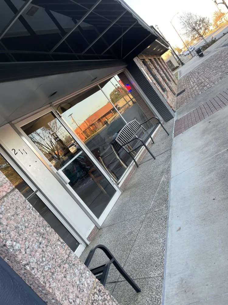 Custom lawn care service for year-round maintenance across Henderson, TX - M & R Office Cleaning and Landscaping Service