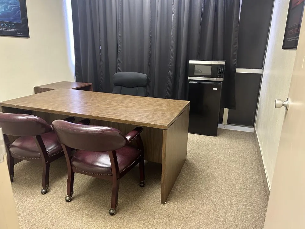 Professional landscaping services experts serving Henderson, TX - M & R Office Cleaning and Landscaping Service