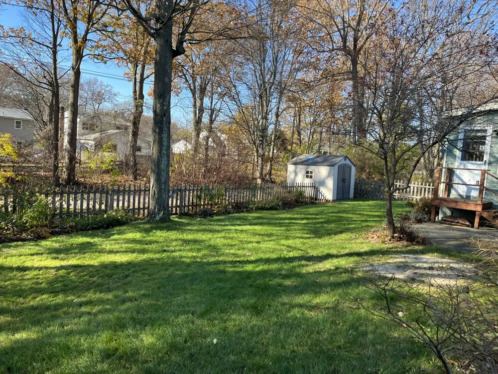 Local residential landscaping in Burlington, VT by M & T Properties