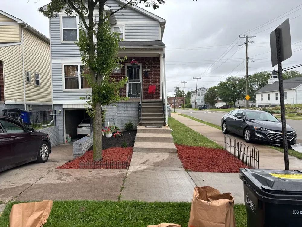 Professional yard cleanup service experts serving Detroit, MI - M A C Landscaping