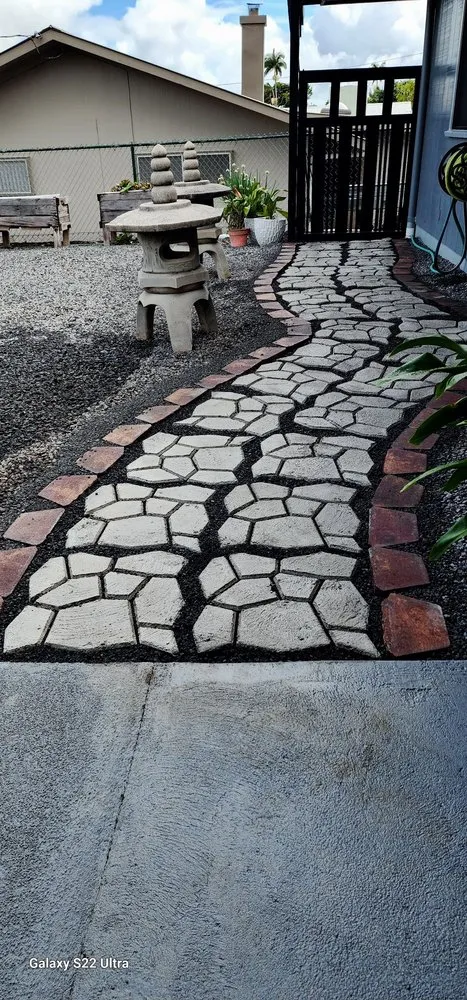 Top-rated lawn care service in Hilo, HI - M A N A Loa Farms