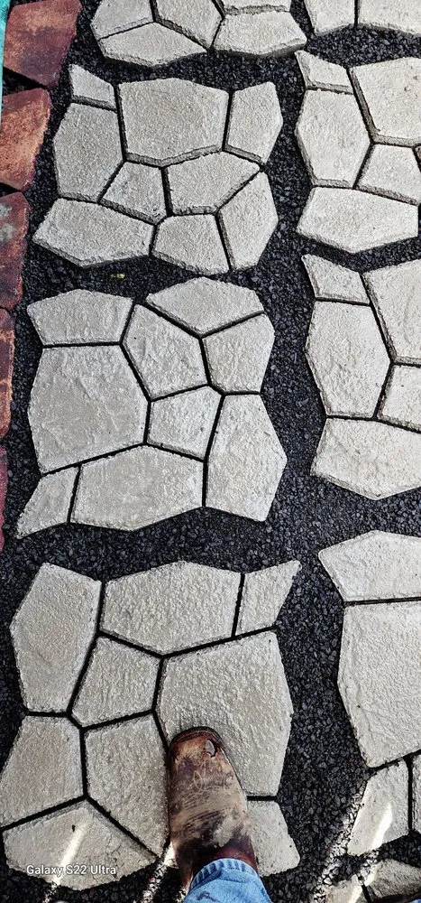 Trusted lawn care service experts serving Hilo, HI - M A N A Loa Farms