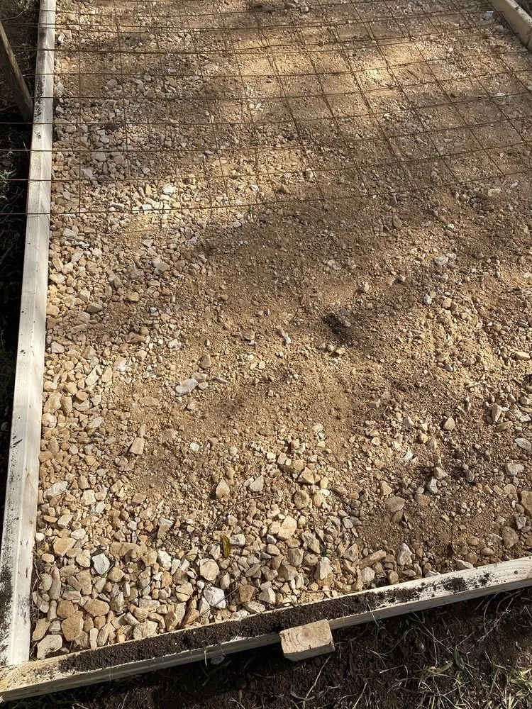 Custom lawn care service in San Antonio, TX by M and R Handyman Services