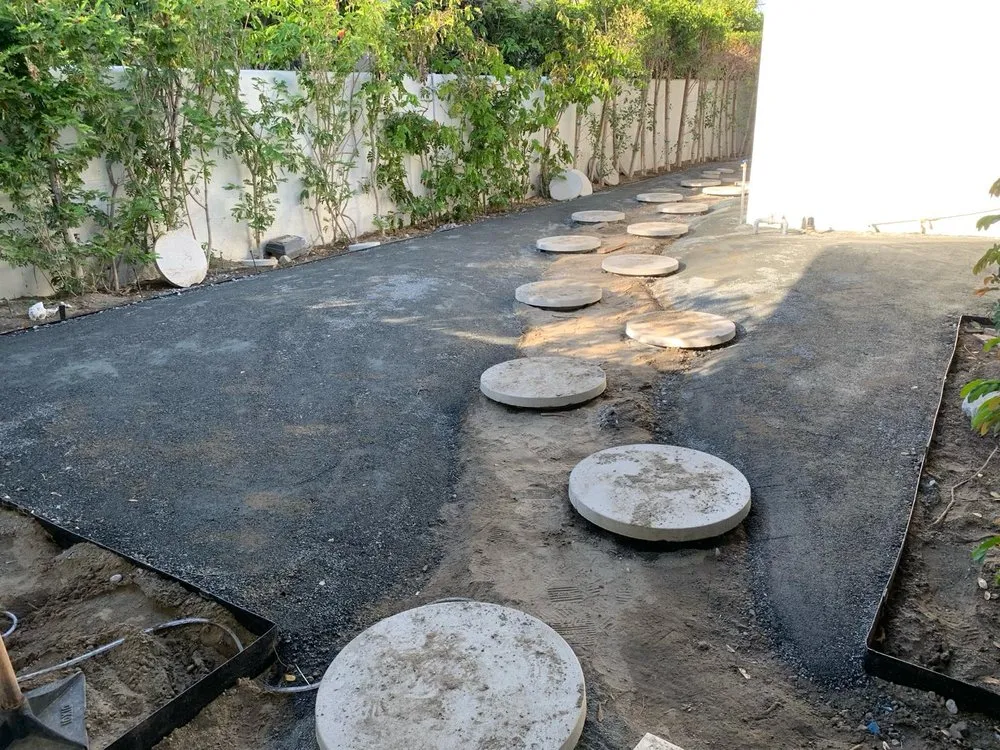 Custom garden landscaping in Cathedral City, CA by M-Artscape