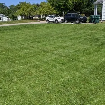 Professional lawn mowing service experts serving Dayton, TX - M &B Lawn Care Services