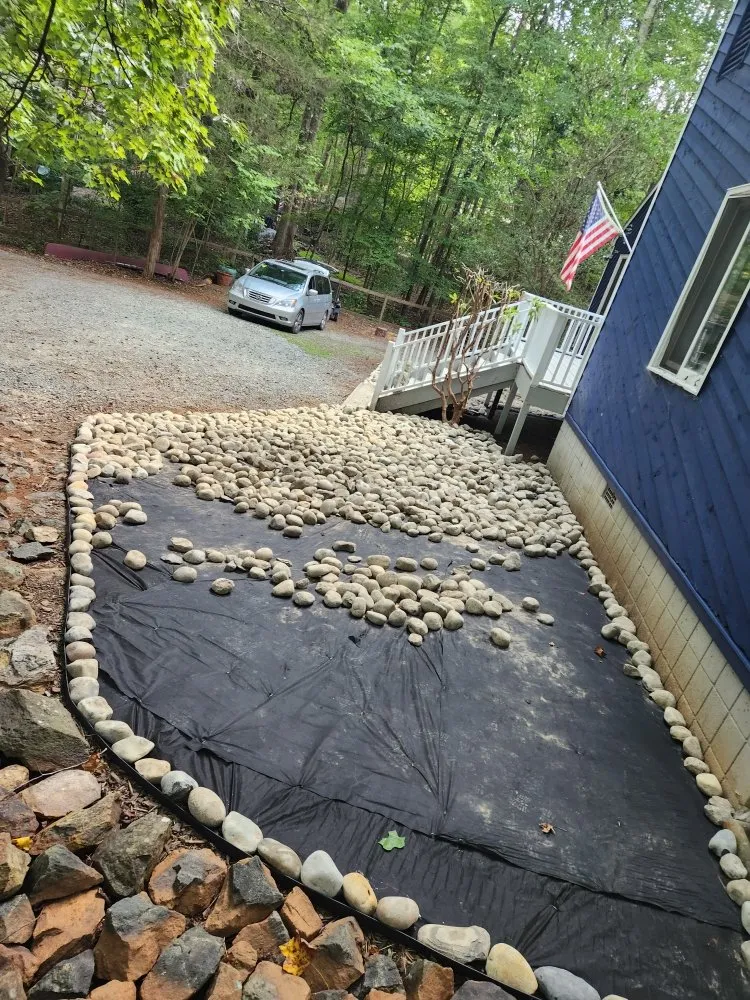 Expert yard cleanup service experts serving Chapel Hill, NC - M Bee's