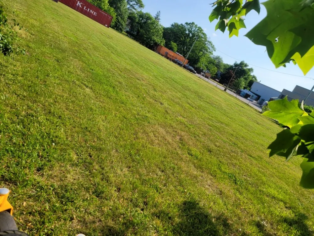 Professional lawn mowing service in Wyandanch, NY by M Canales Landscaping