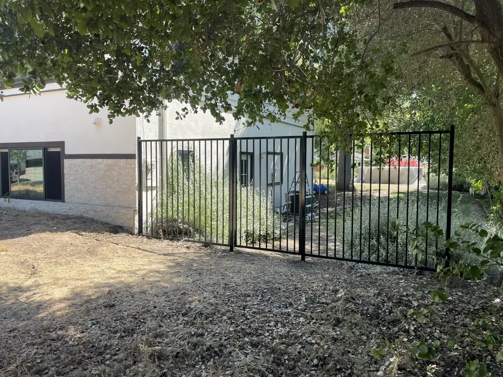 Reliable garden landscaping with custom design across Redwood City, CA - M Cardoso Landscaping