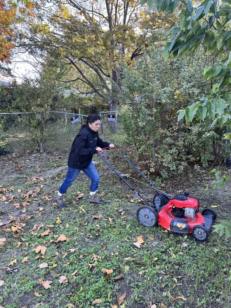 Local outdoor landscaping for residential properties in San Antonio, TX by Mì Familia Landscaping