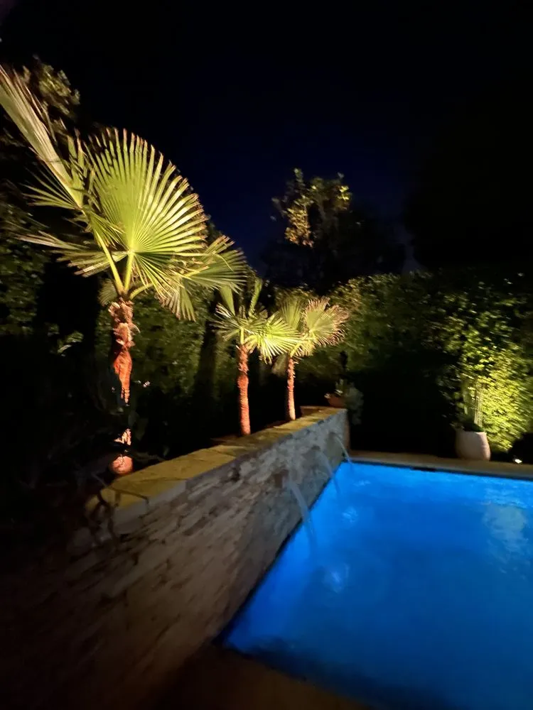 Local residential landscaping for residential properties across Inglewood, CA - M Flores Landscape