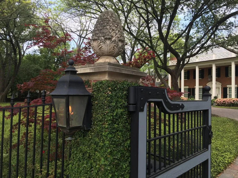 Top-rated lawn mowing service in Addison, TX - M. M. Moore Construction Company