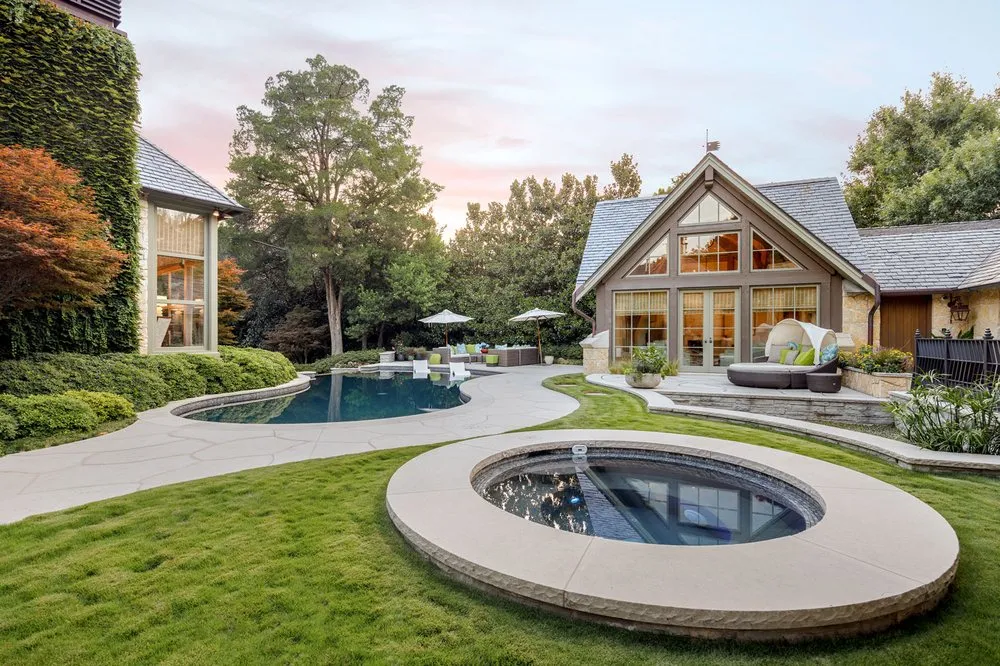 Reliable residential landscaping in Addison, TX by M. M. Moore Construction Company