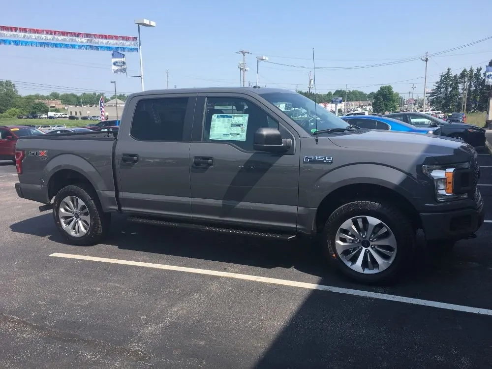 Expert lawn mowing service for homes in Campbell, OH by M N M LawnCare