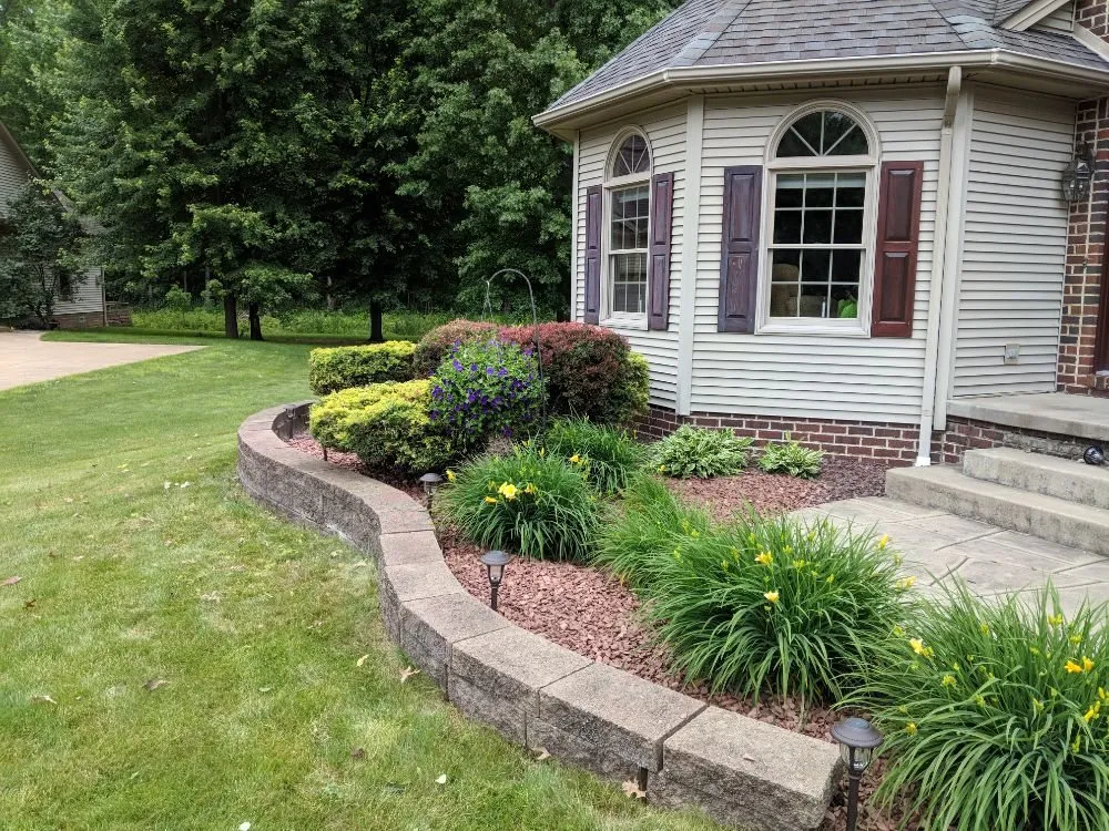 Professional lawn care service in Campbell, OH by M N M LawnCare
