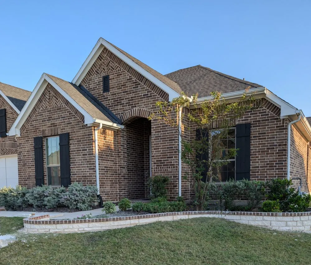 Local lawn mowing service in Balch Springs, TX - M P Hardscapes and Lawncare