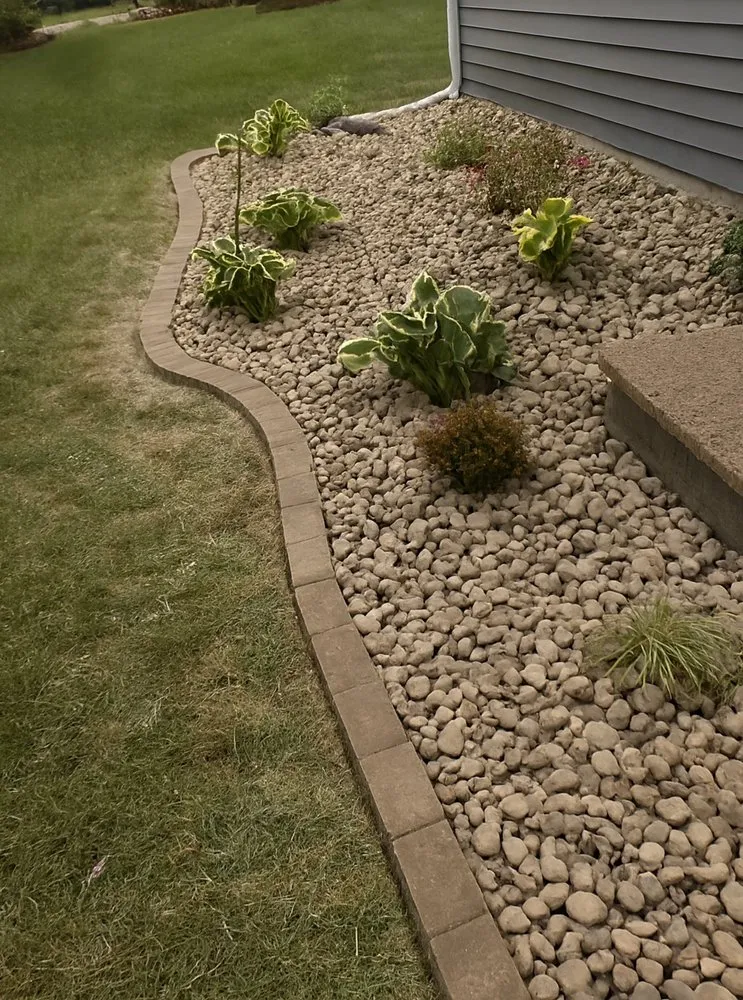 Trusted outdoor landscaping for homes in Austin, TX by M-Pyrescapez Konstruction