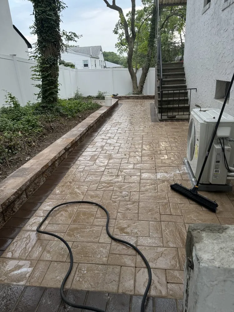 Top-rated garden landscaping for year-round maintenance across Wantagh, NY - M Singh Enterprises