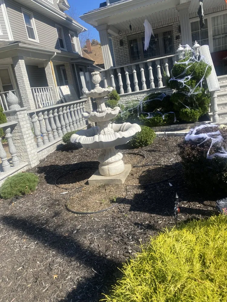 Professional garden landscaping in Wantagh, NY - M Singh Enterprises