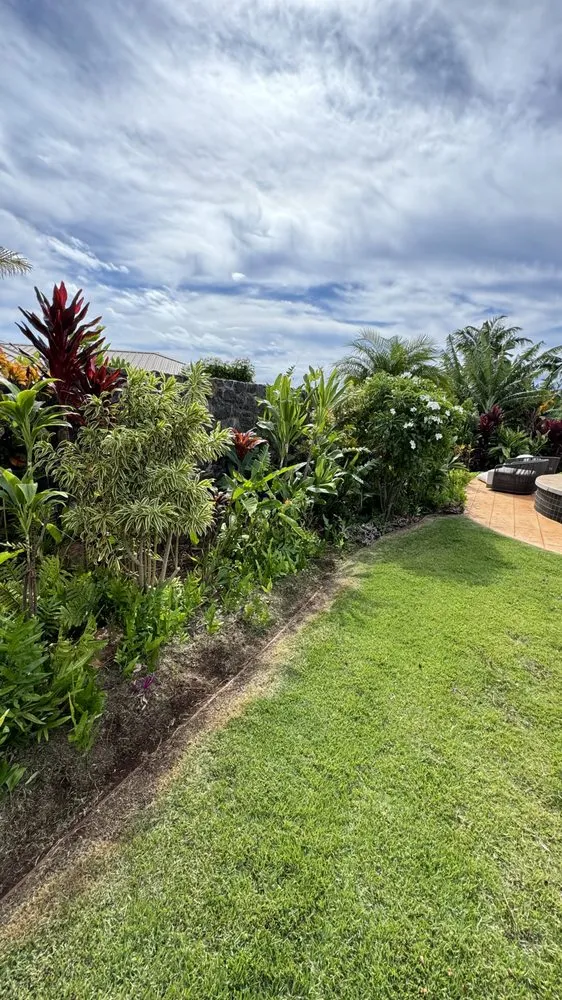 Custom garden landscaping with custom design across Lahaina, HI - M T Landscaping