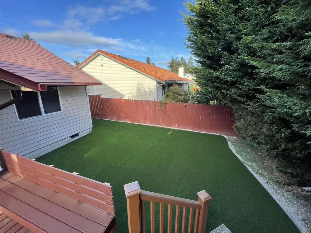 Custom outdoor landscaping in Rochester, WA - M Turf